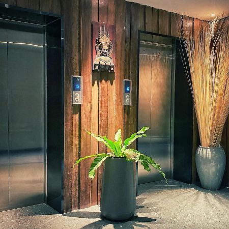 Yunfan Hotel Пномпень Экстерьер фото
